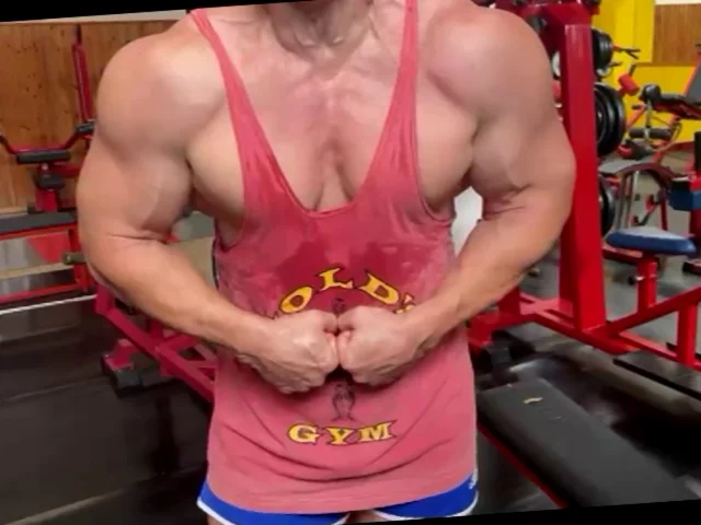 VIDEO Come posso aumentare la mia produzione di testosterone naturale e avere muscoli più grossi?